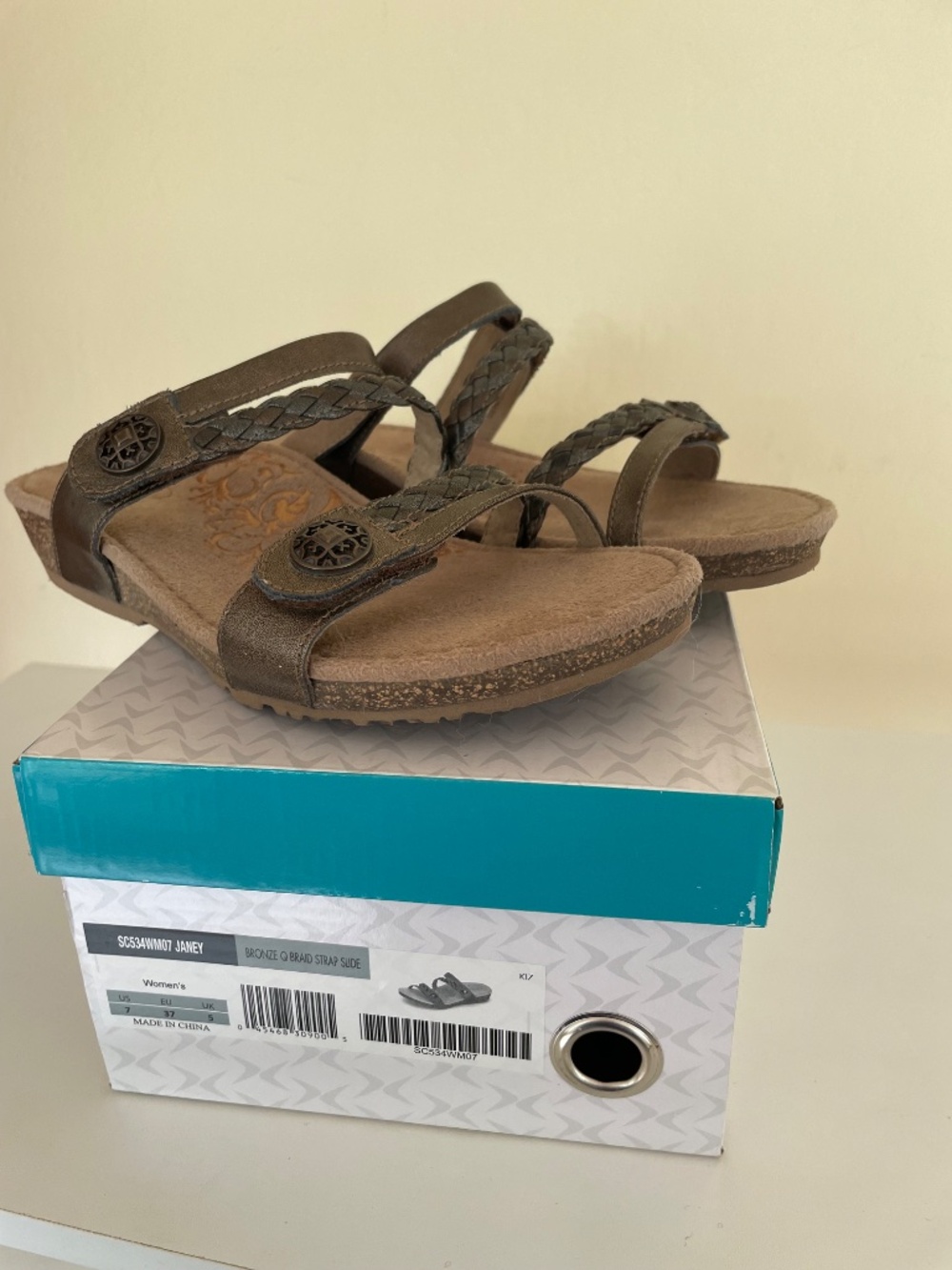 NEW Aetrex Bronze Janey Slide Sandals Womens 7 - Picture 7 of 16
